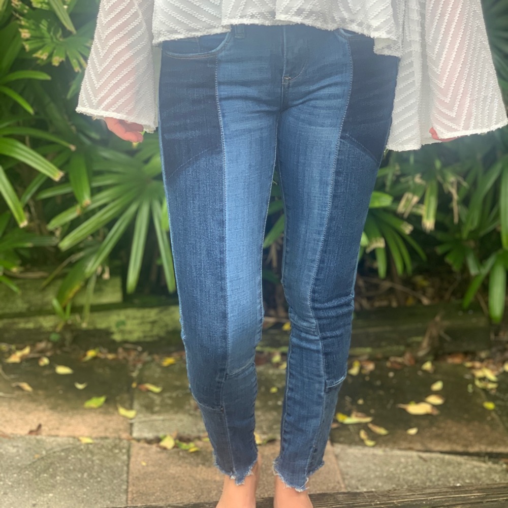 Low Rise BlankNYC jeans purchased from Revolve. ⚡️